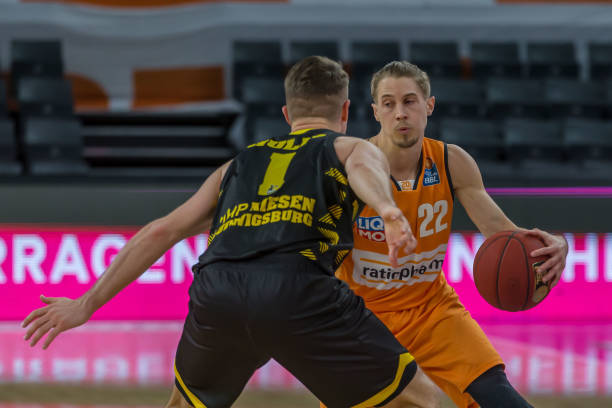 的俱乐部结 的俱乐部结