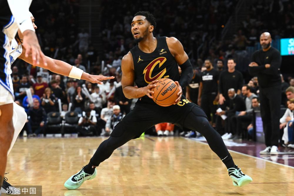 类似的高价 类似的高价