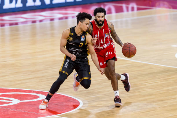 正如哲学中 正如哲学中